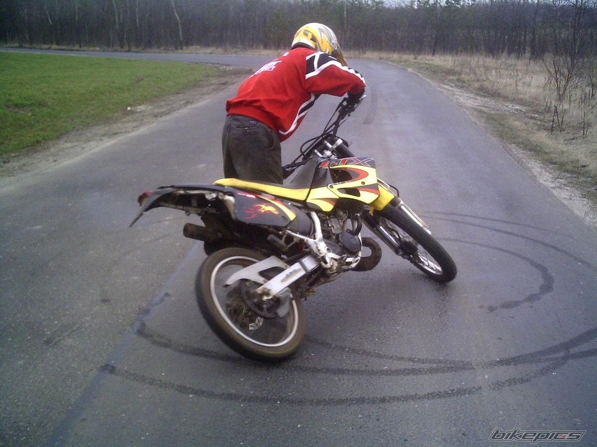 Bike Photo 1200056