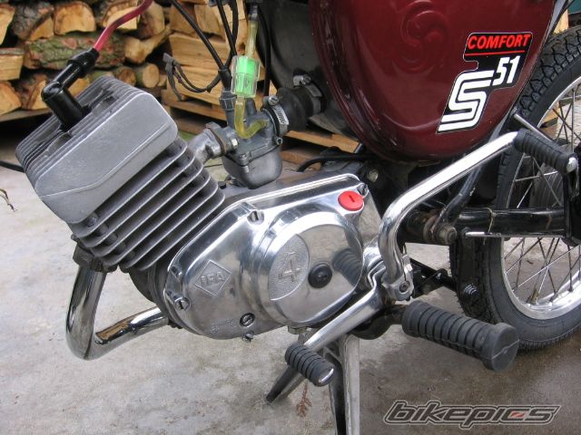 Photo 1200104