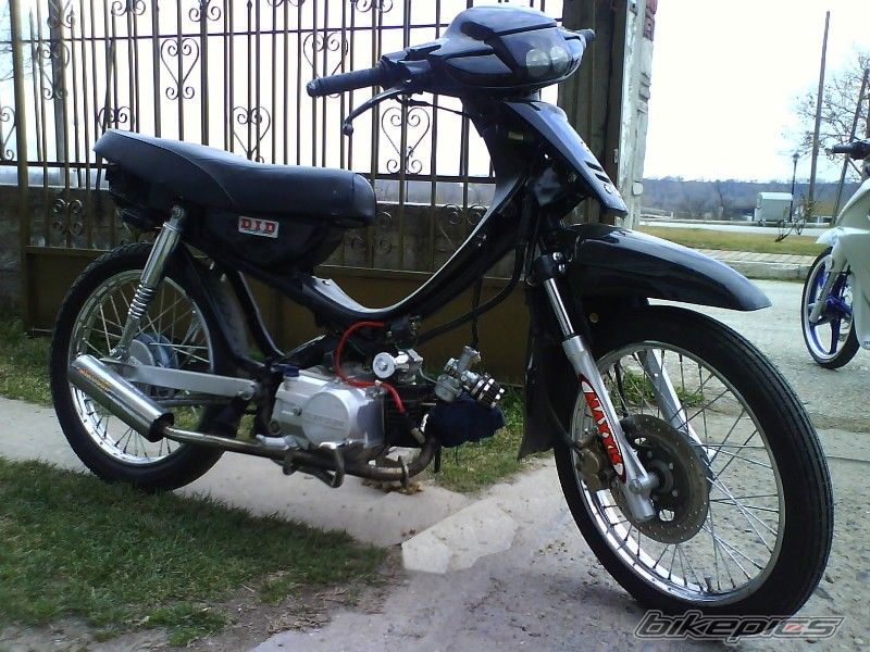 Photo 1200859