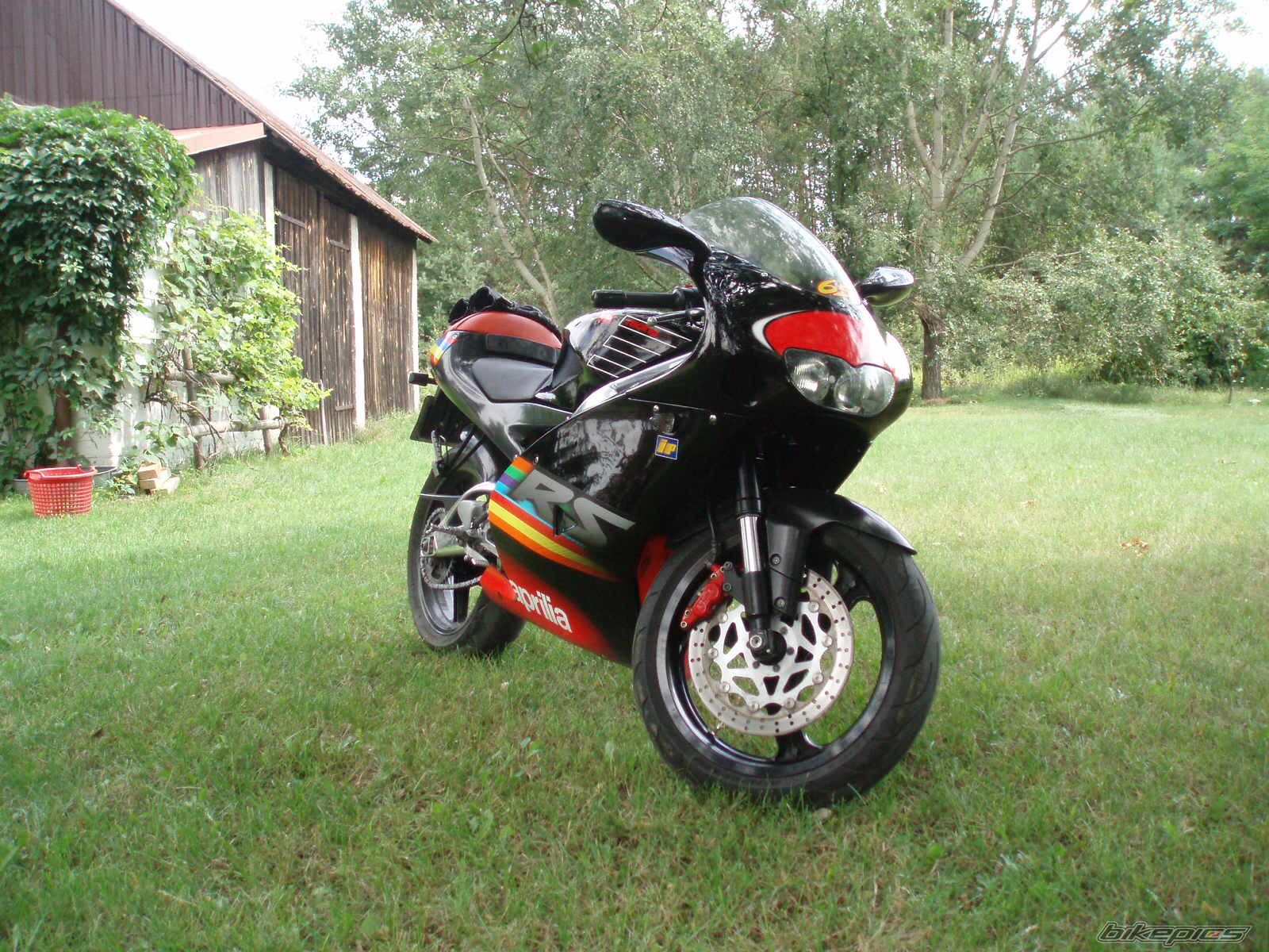 Photo 1201108