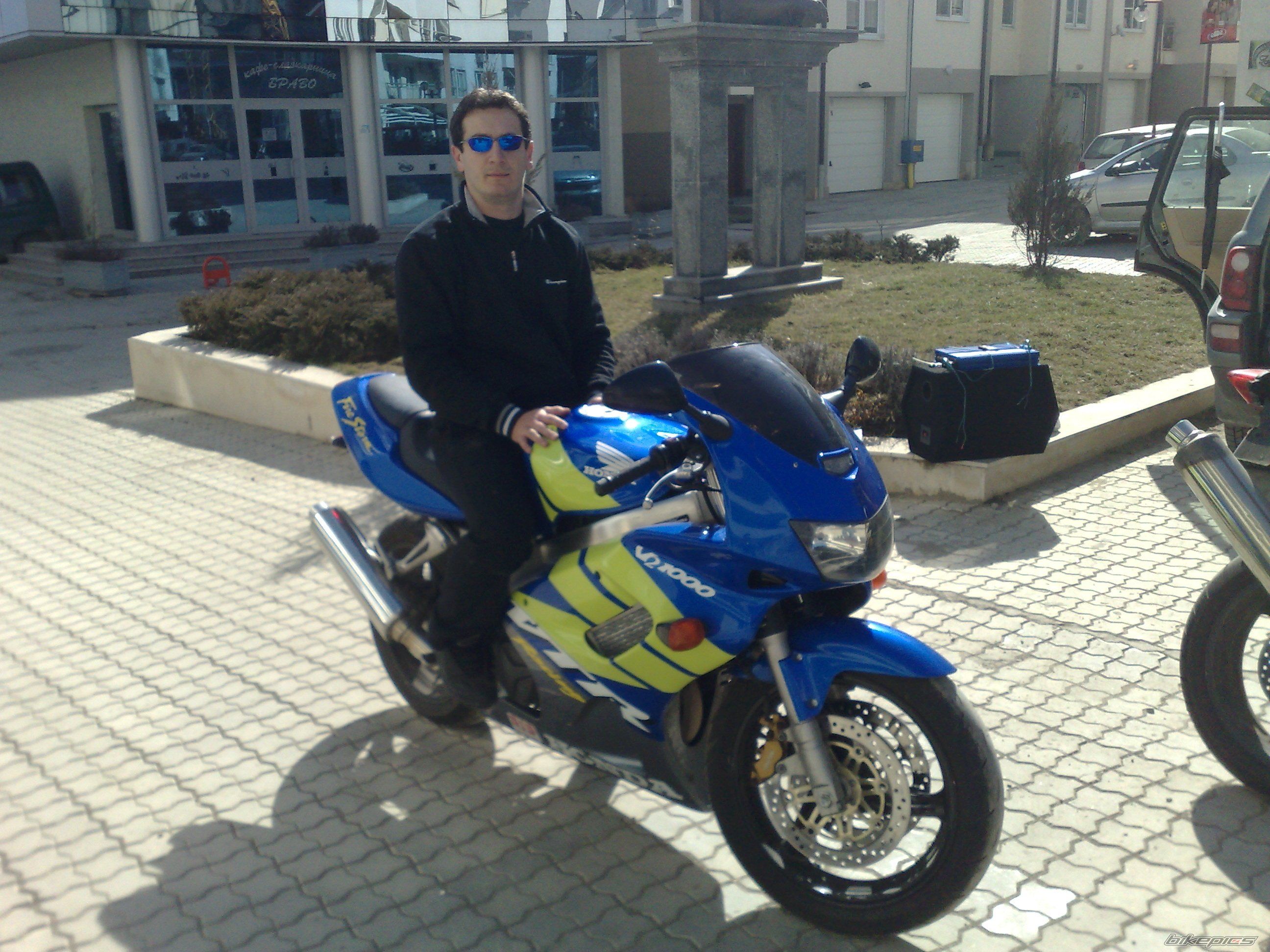 Photo 1201298