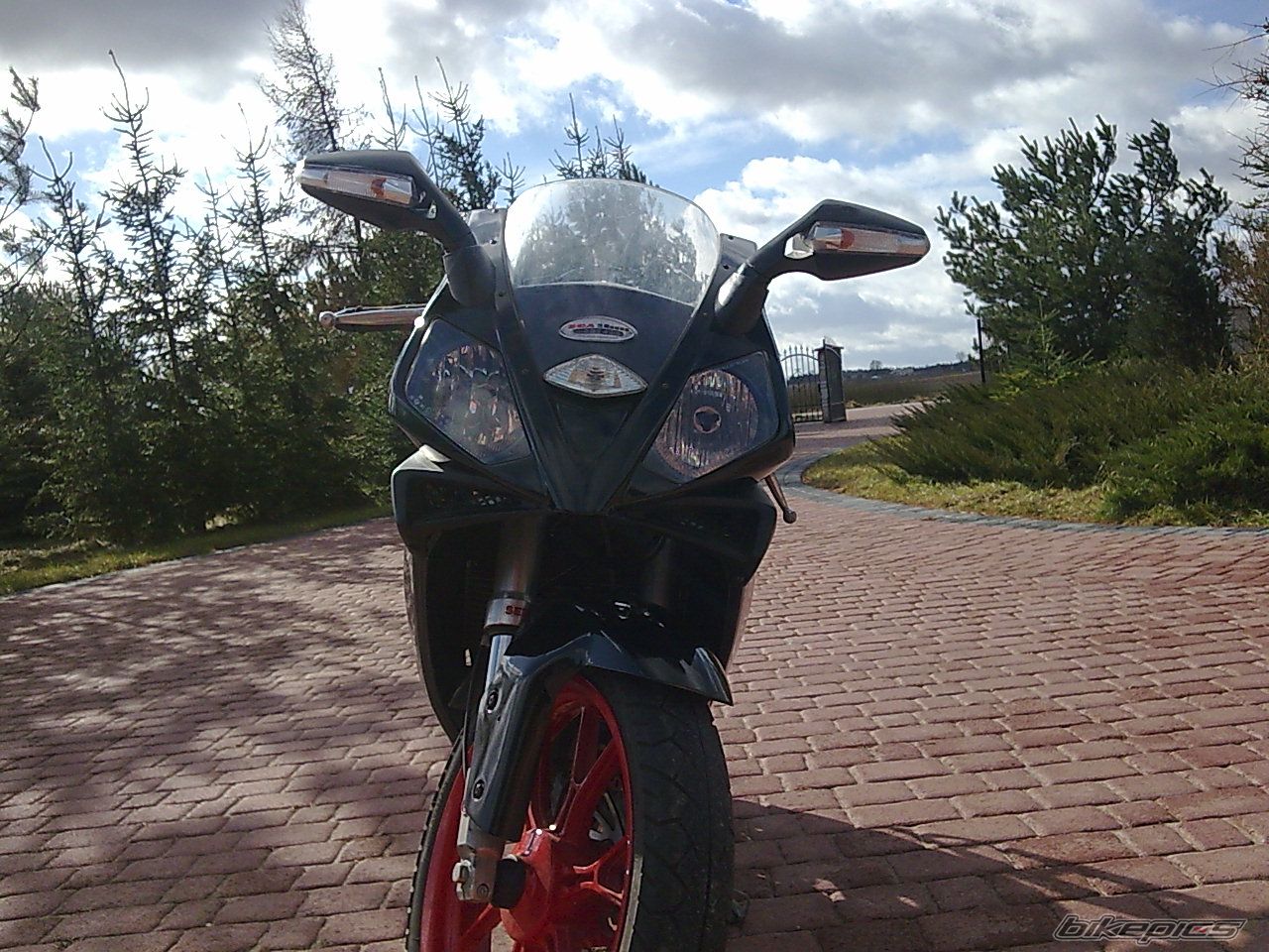 Bike Photo 1201833