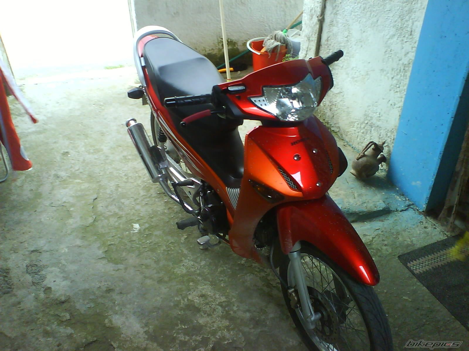 Photo 1202025