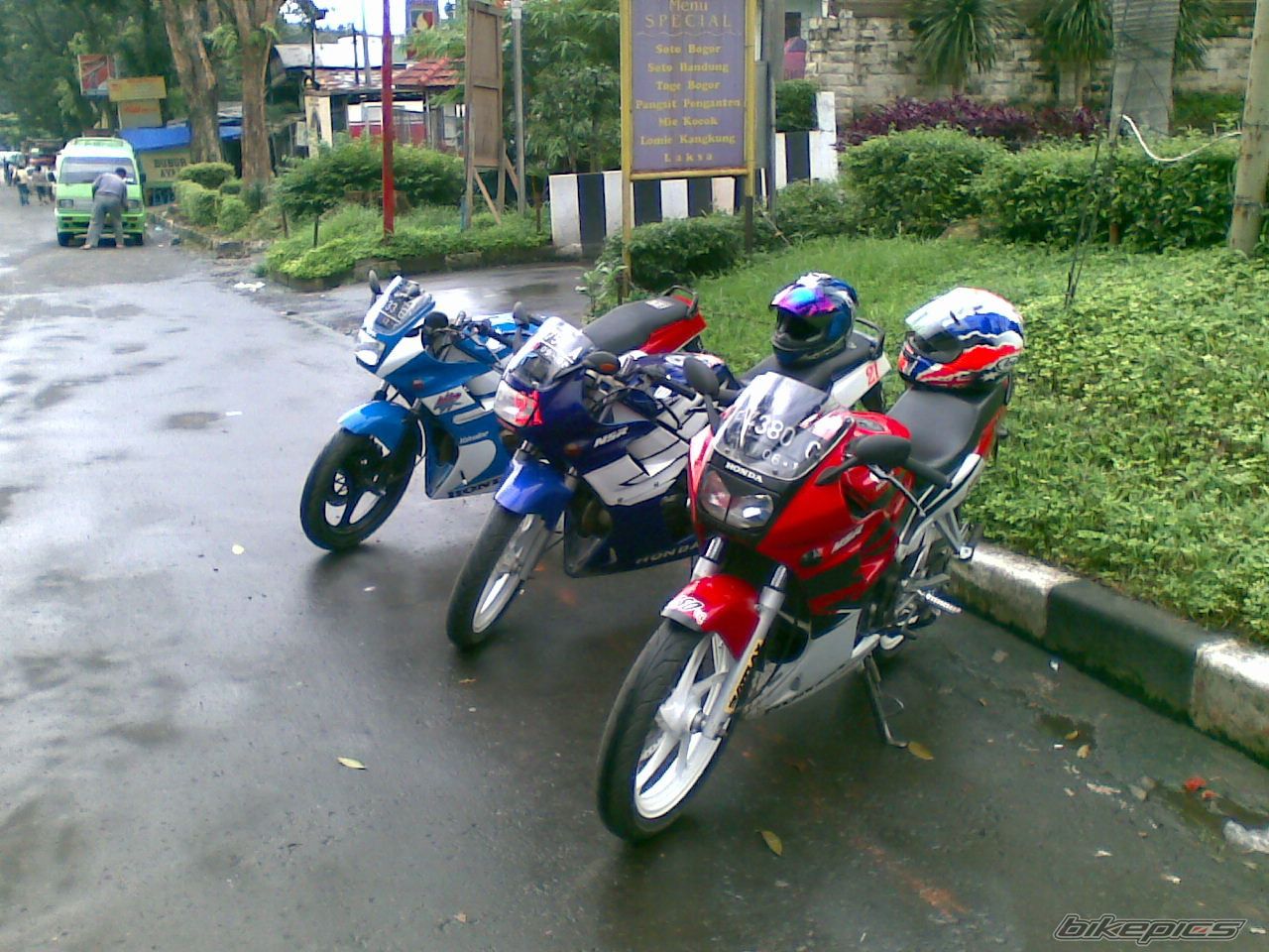 Photo 1202129