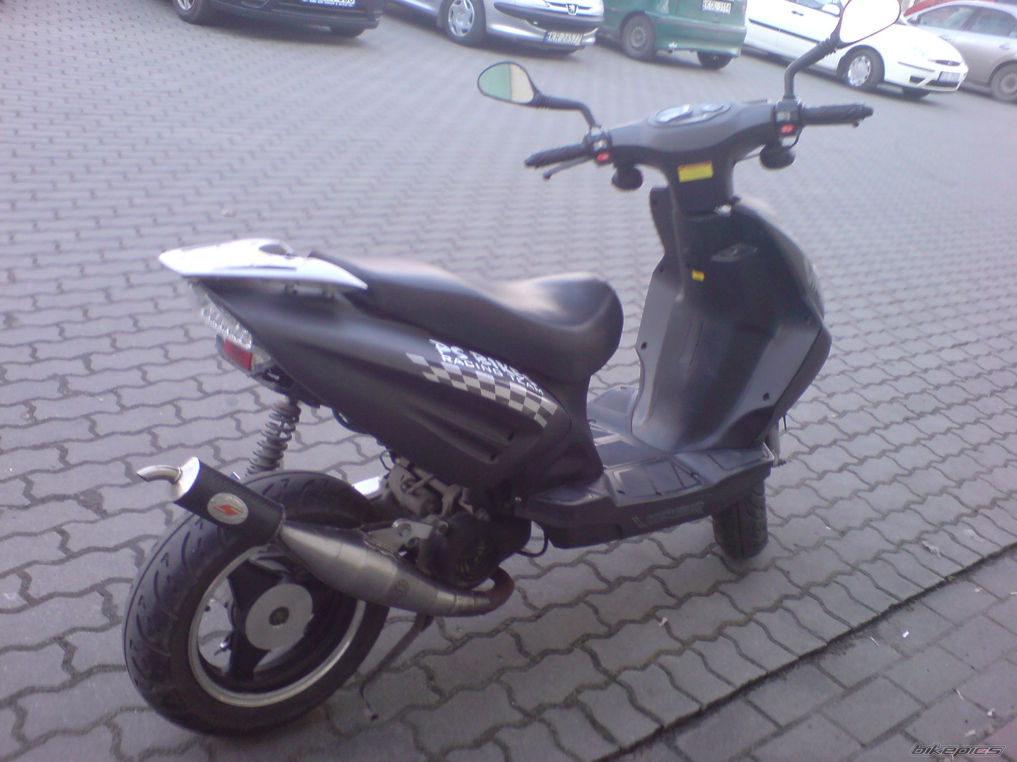 Photo 1202175