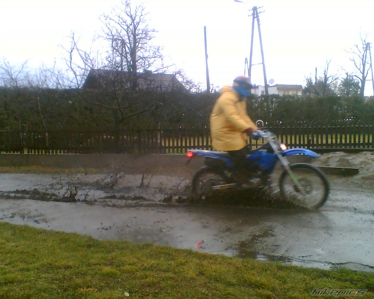 Photo 1202176