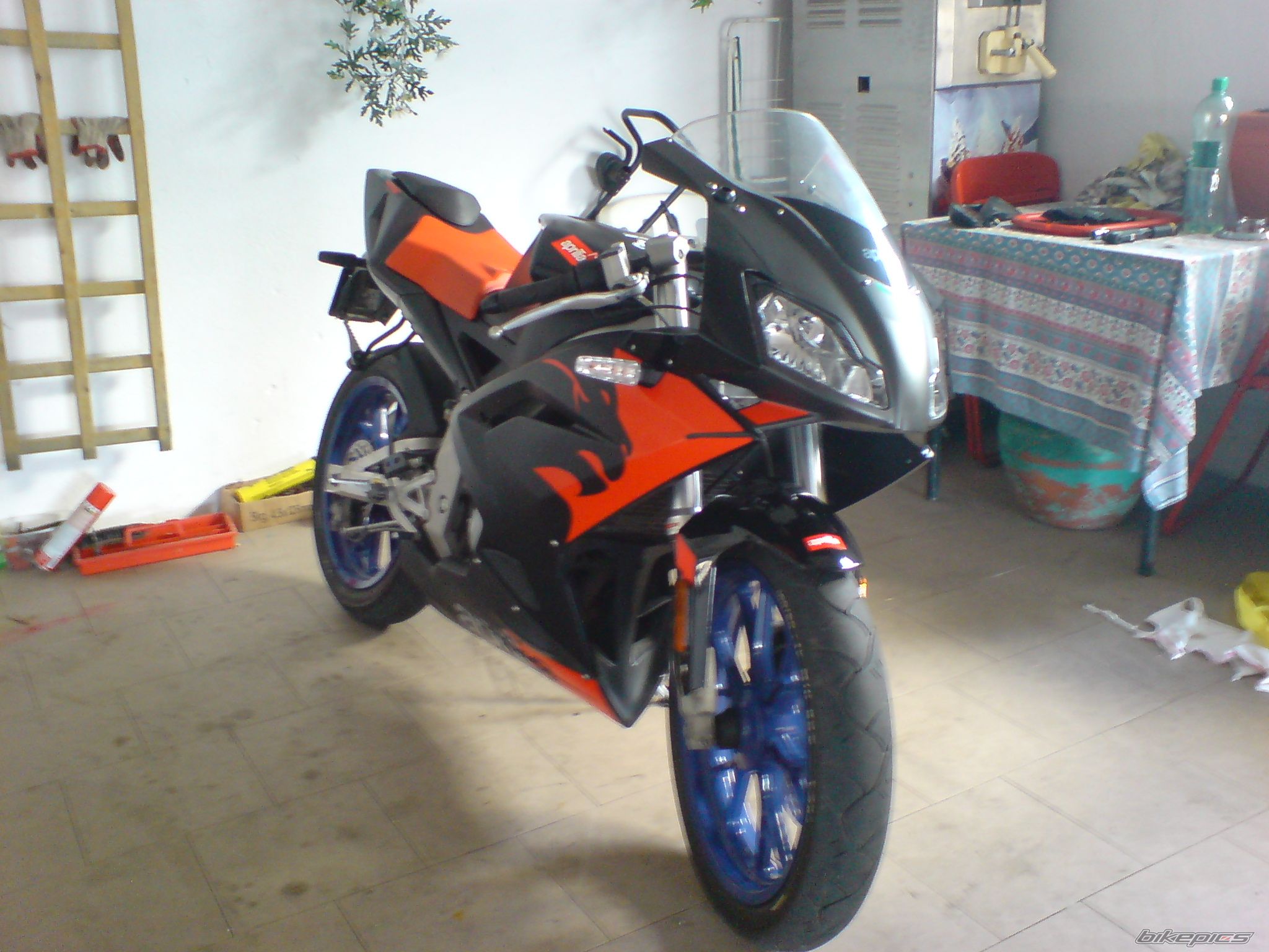 Photo 1202316