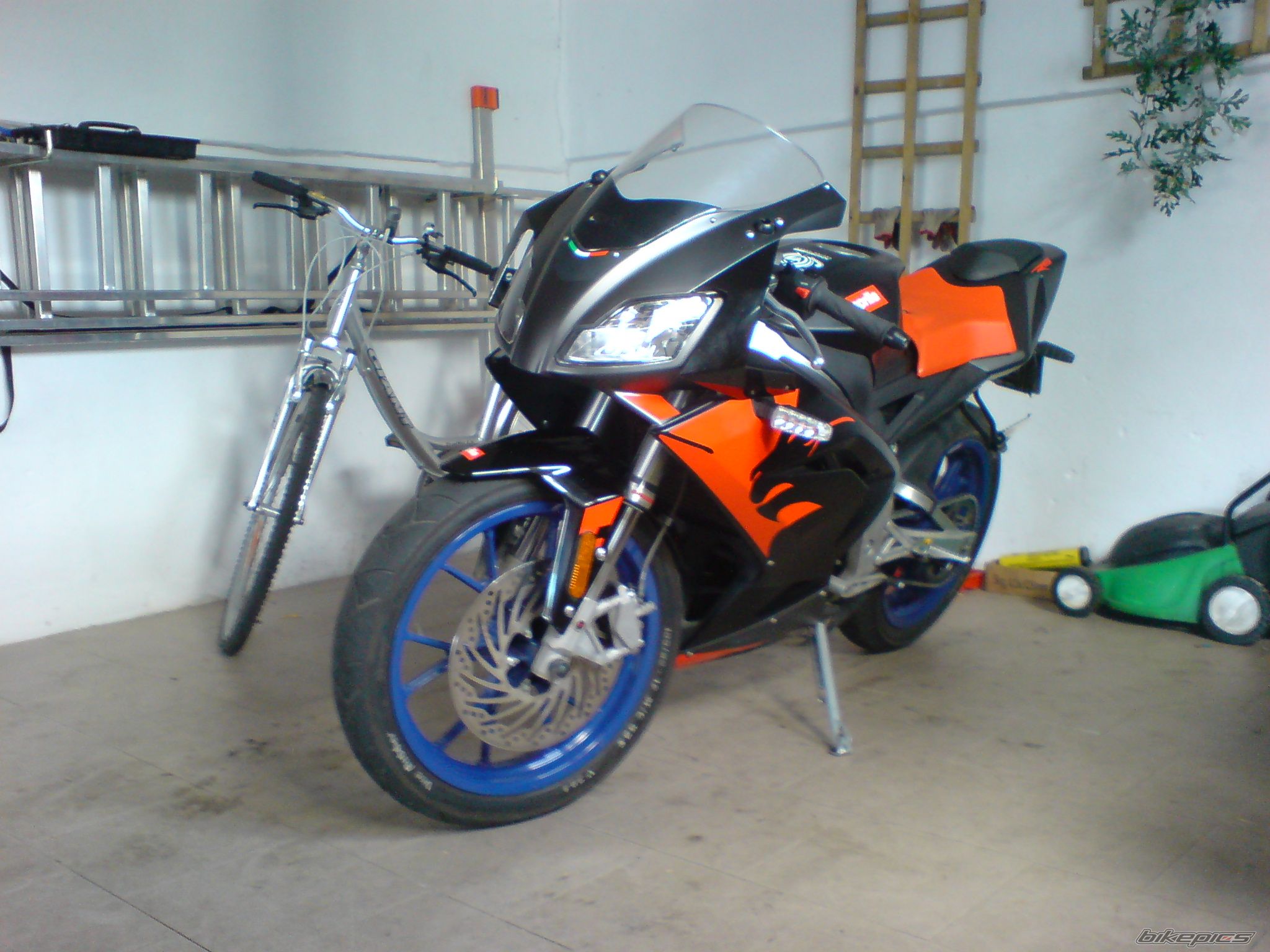 Bike Photo 1202317