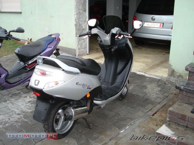 Photo 1202588