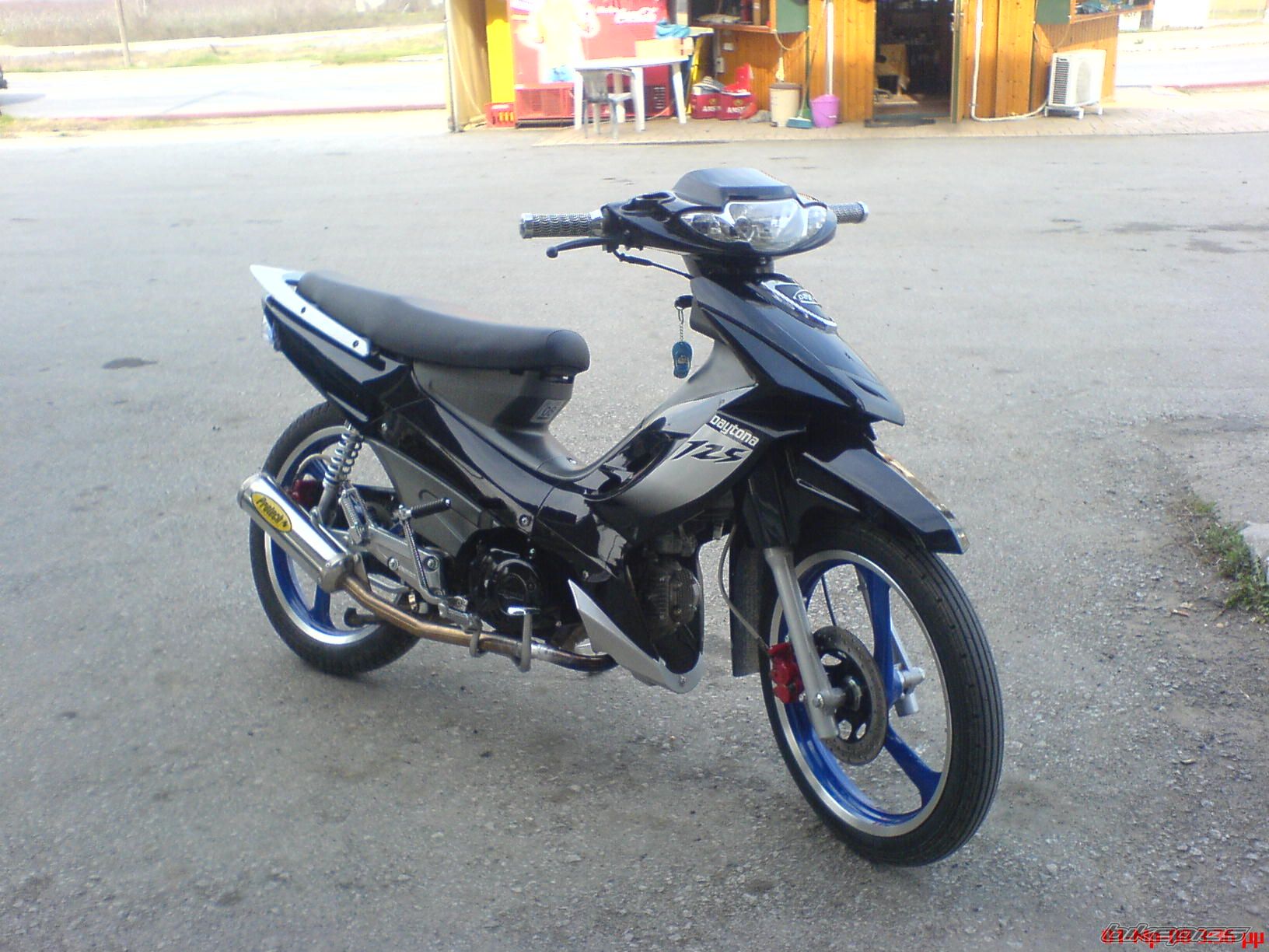Photo 1202637