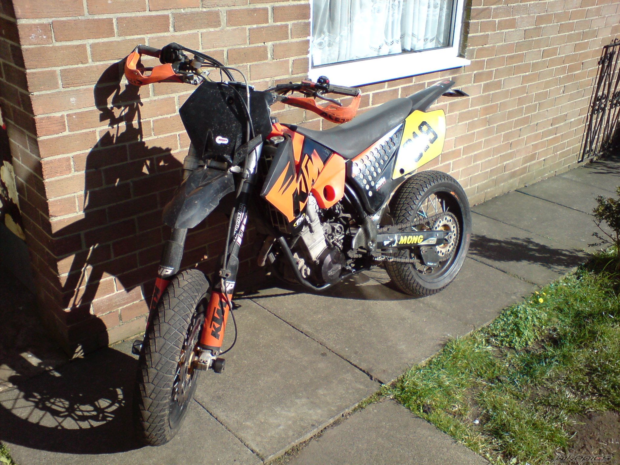 Photo 1202810