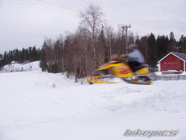 Photo 120326