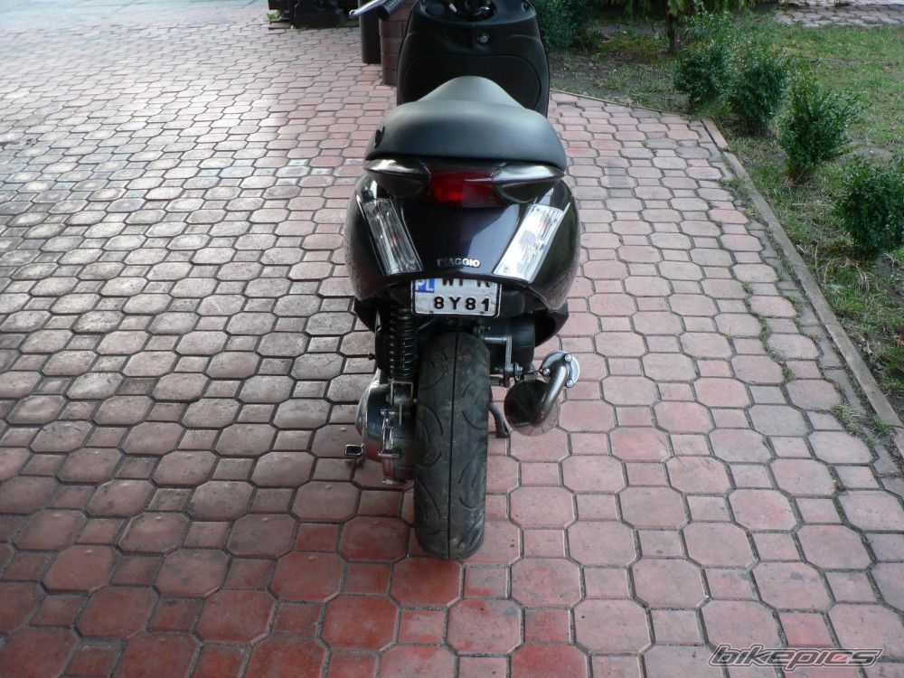 Photo 1203439