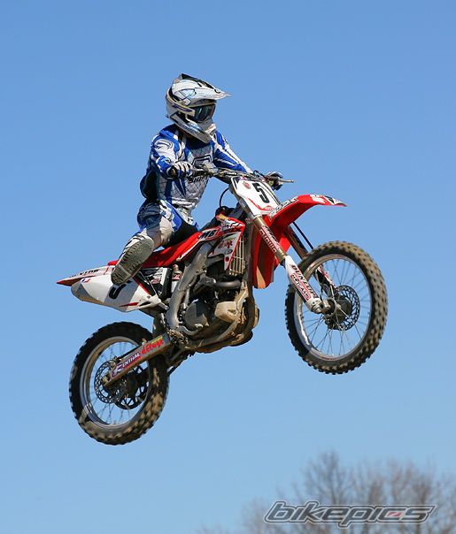 Photo 1203717