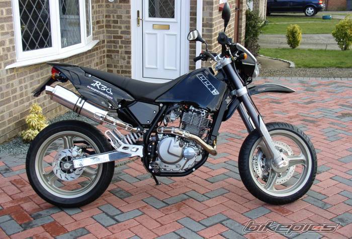 Bike Photo 120402