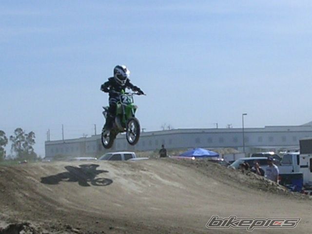 Photo 1204047