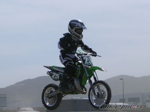 Photo 1204048