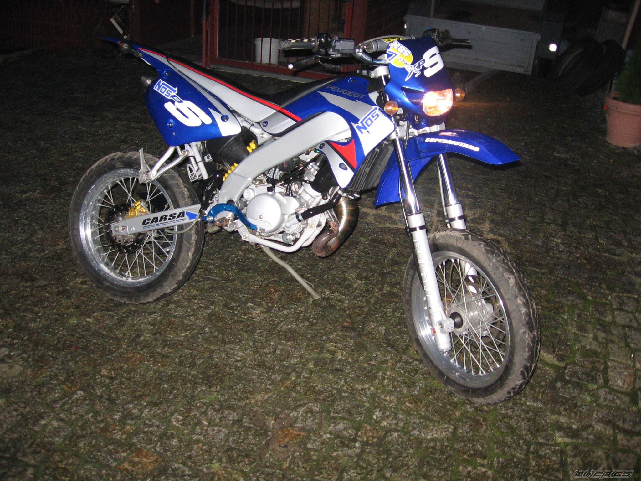 Photo 1204901