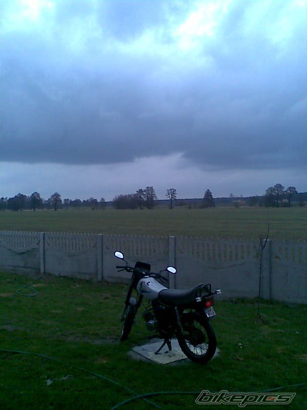 Photo 1205044