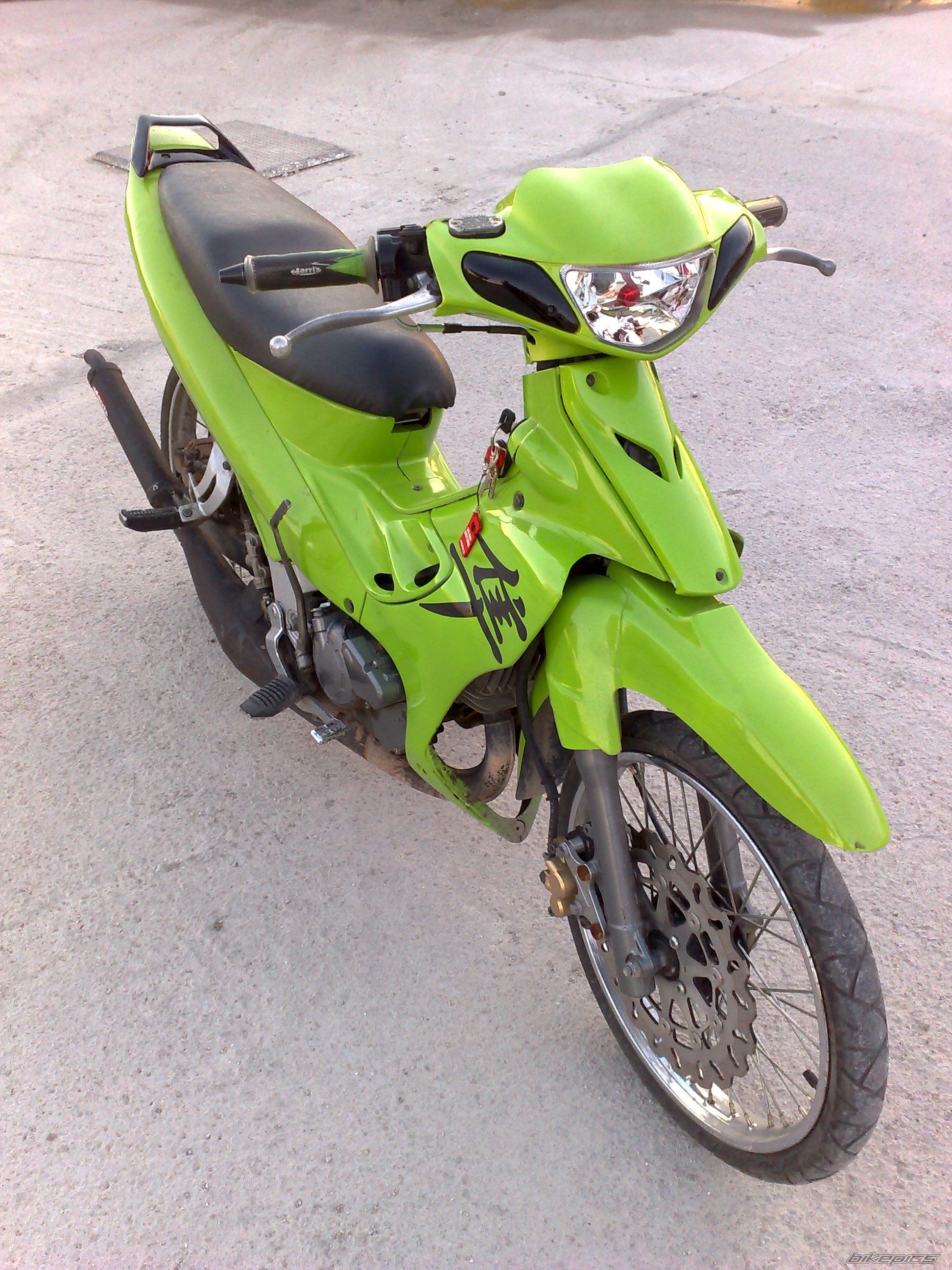Photo 1205057