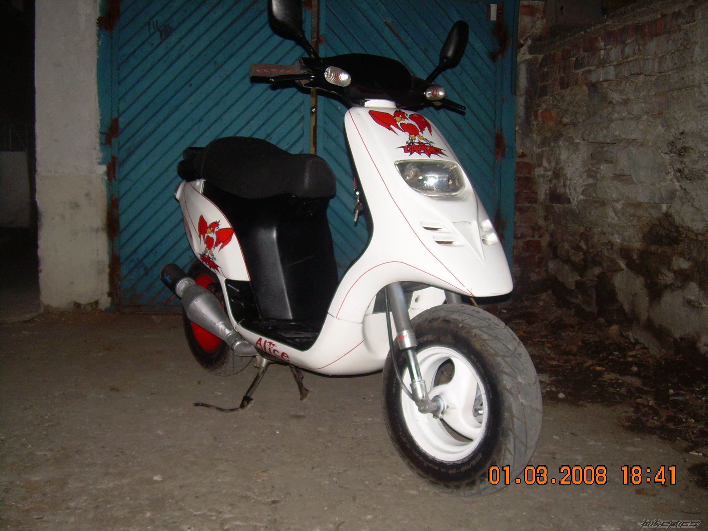 Photo 1205777