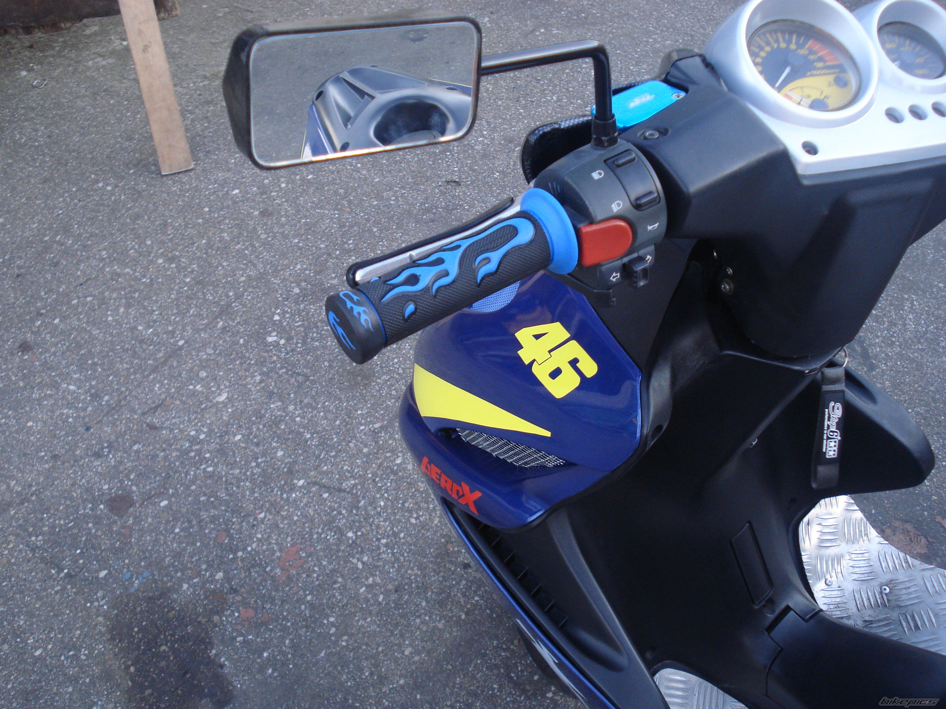 Bike Photo 1205932