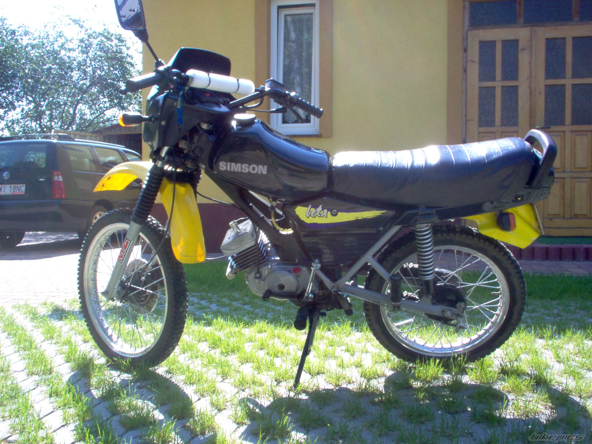 Photo 1205983