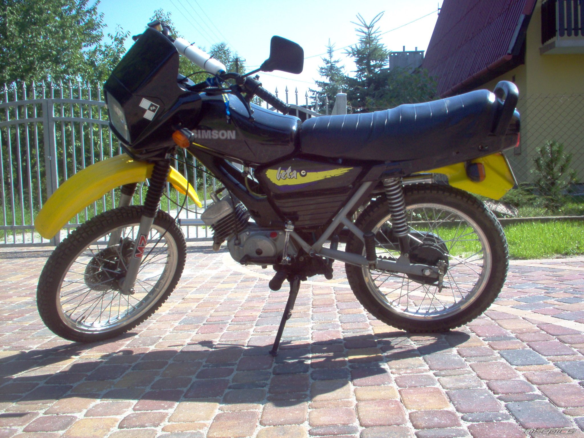 Photo 1205984