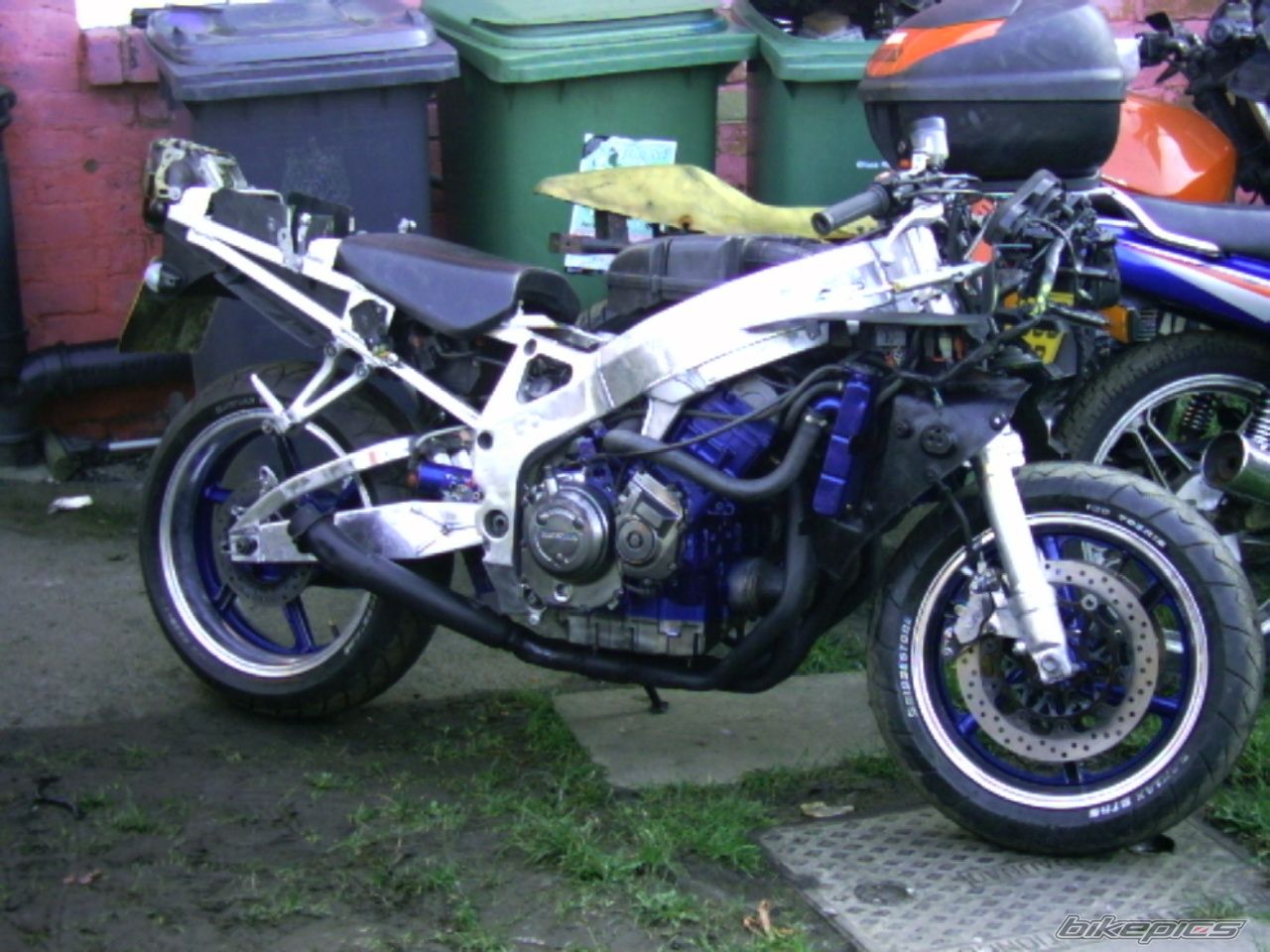 Photo 1206011