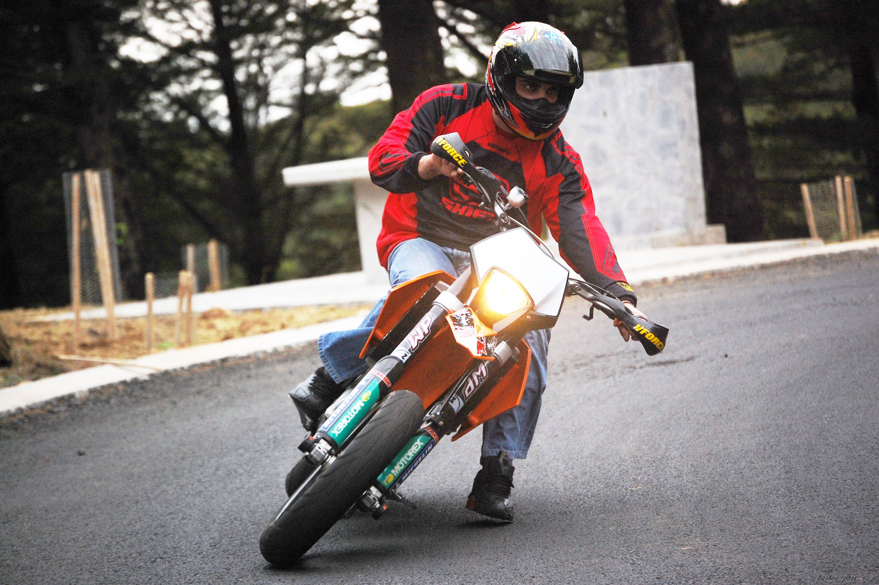 Bike Photo 1207076