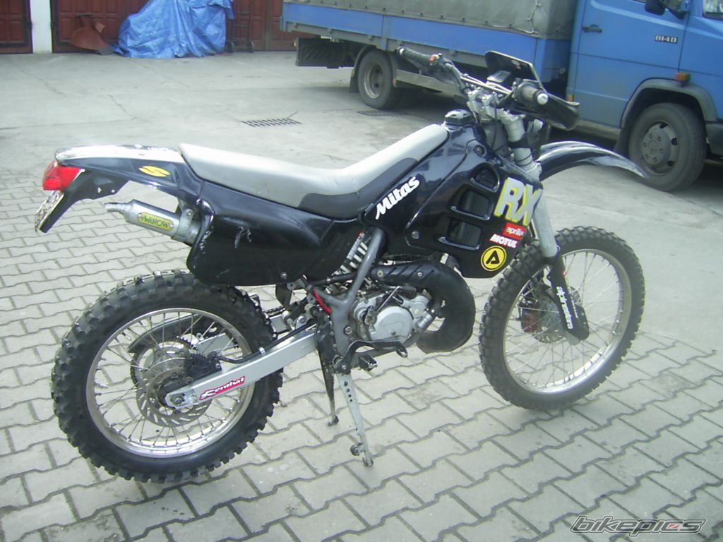 Photo 1207824