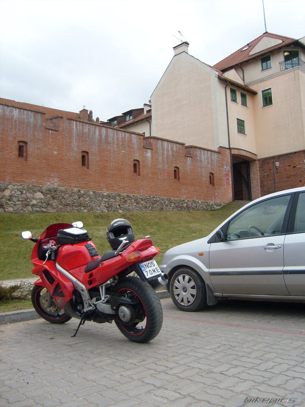 Photo 1207880