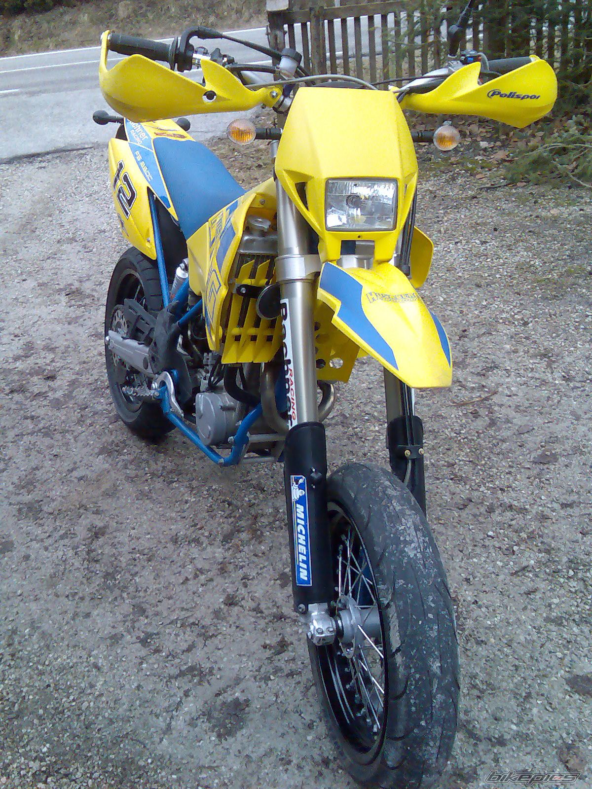 Photo 1208374
