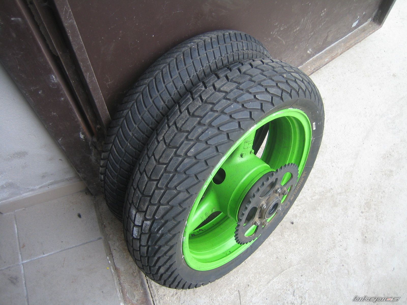 Photo 1208656
