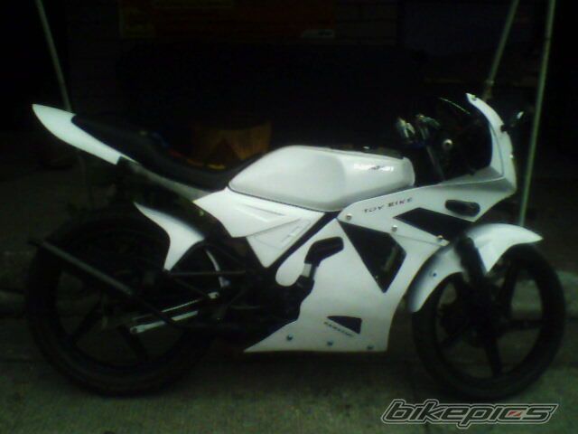 Photo 1208752