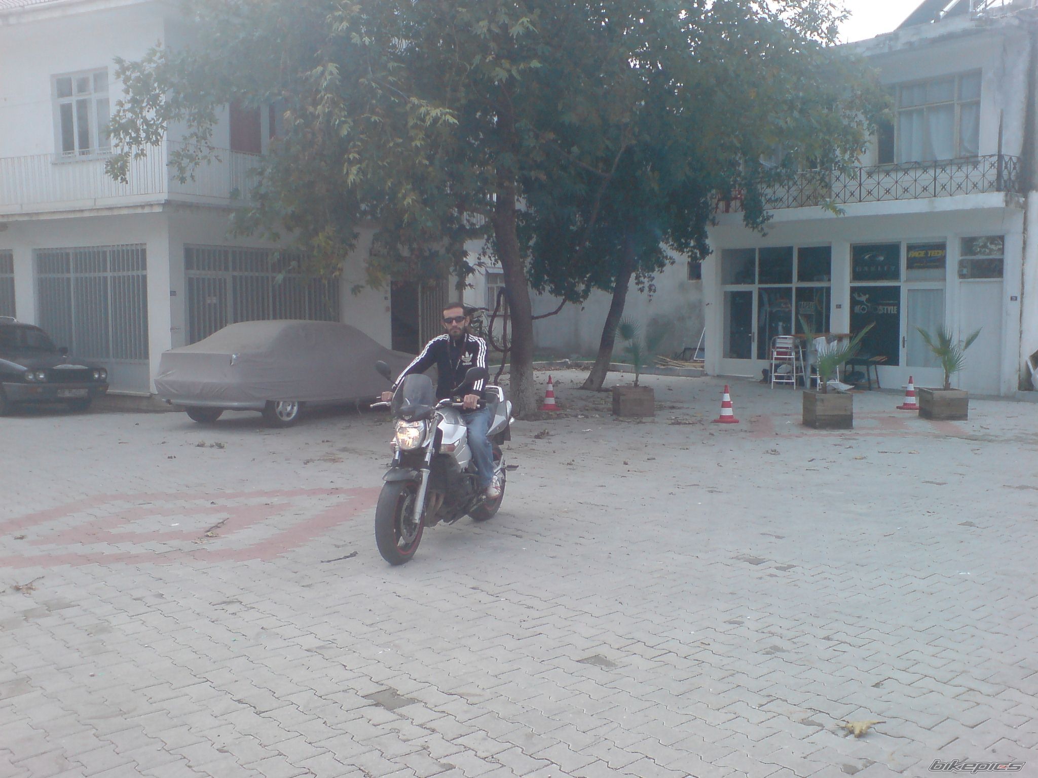 Bike Photo 1208865
