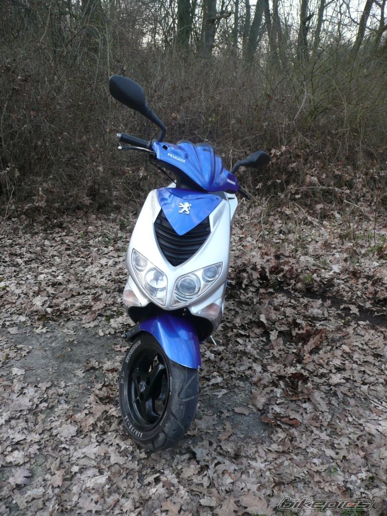 Photo 1208989