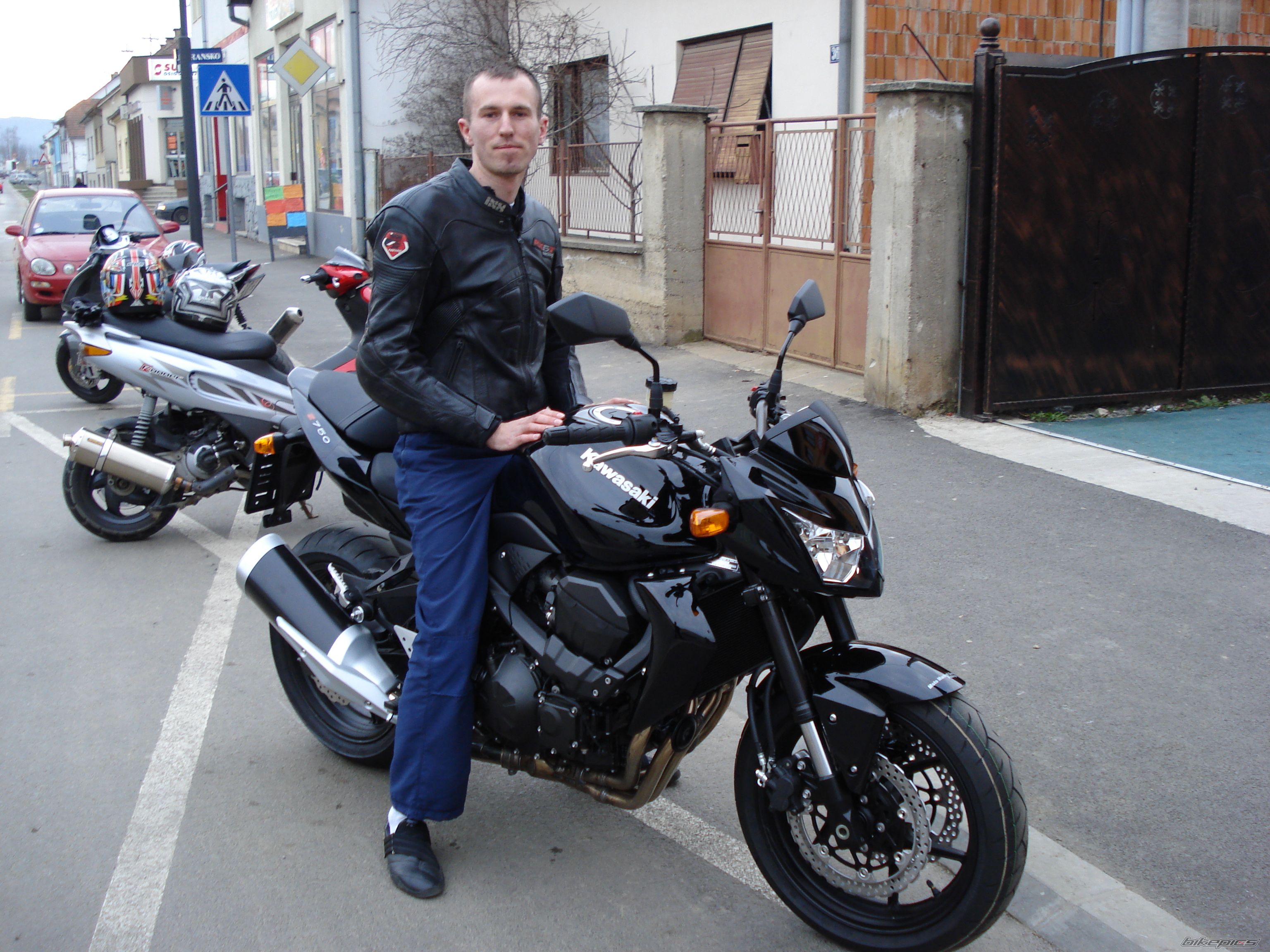 Bike Photo 1209503