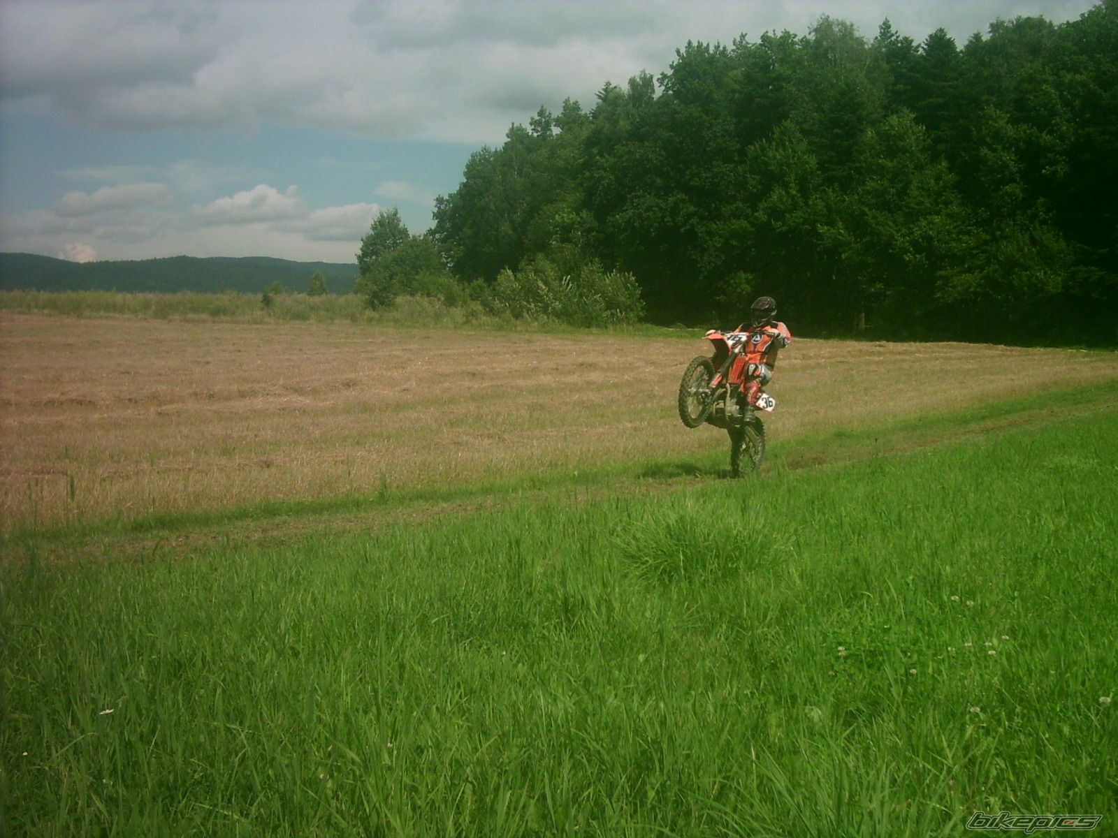 Bike Photo 1209607