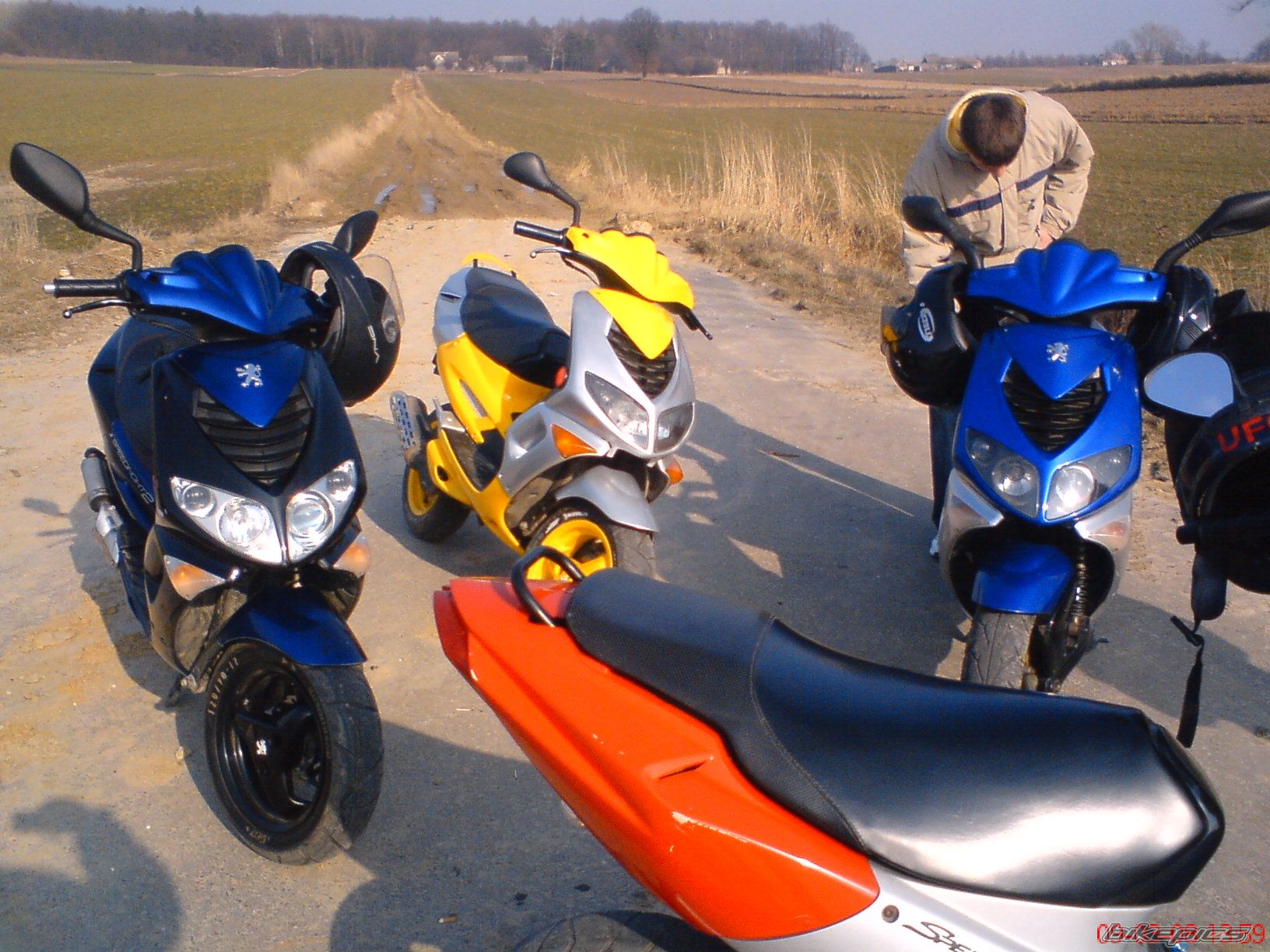 Photo 1210034