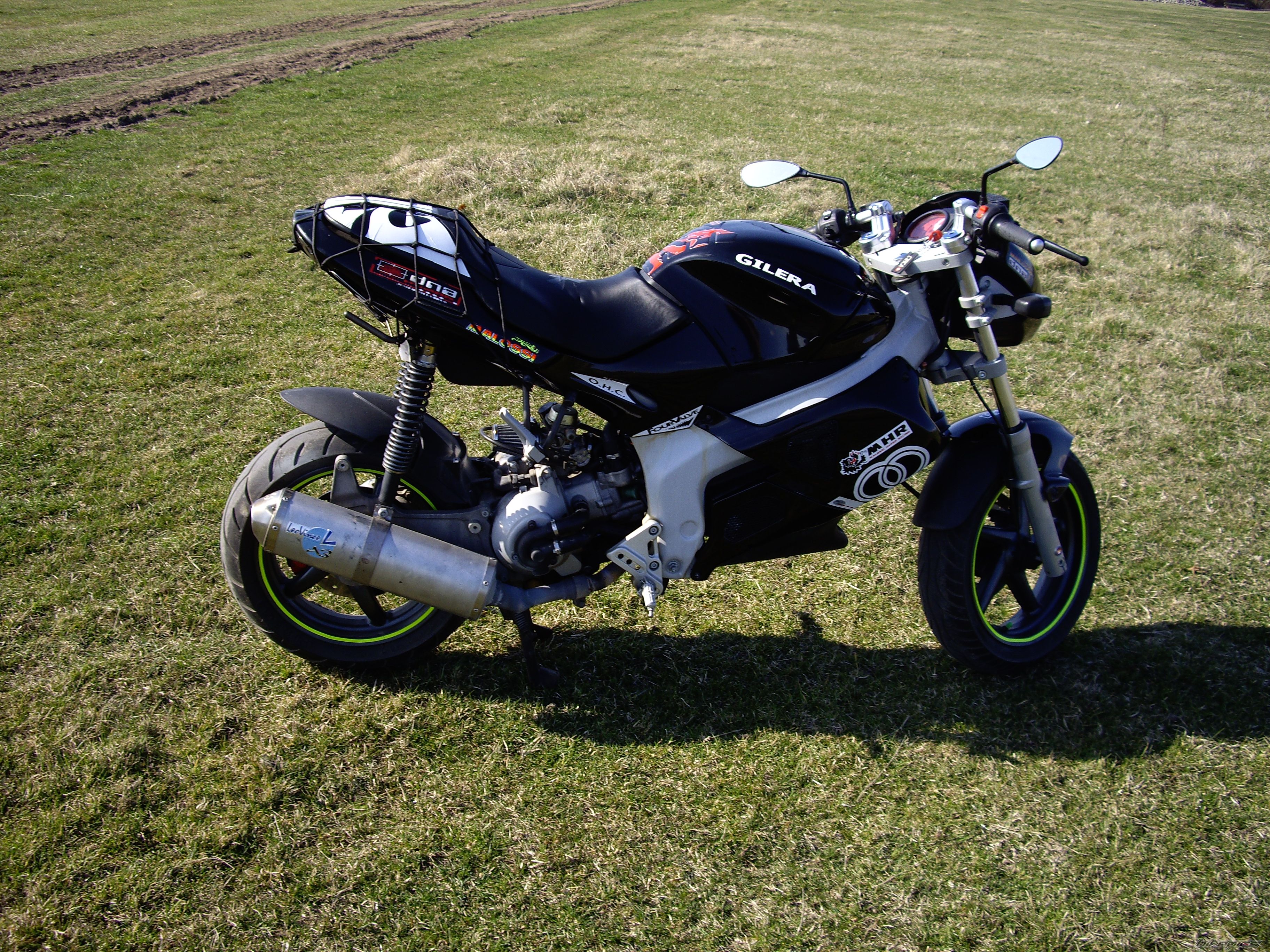Photo 1210337
