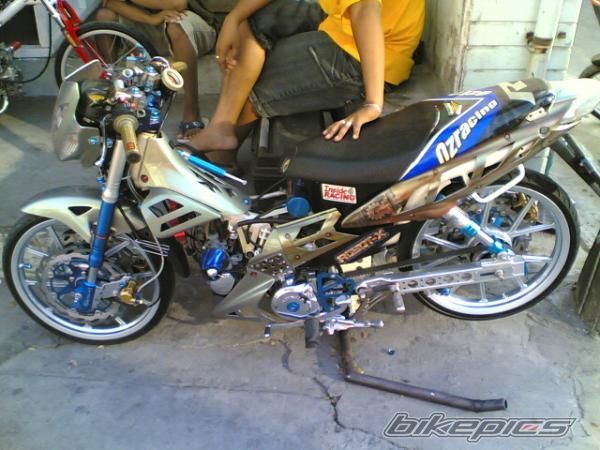 Photo 1210344
