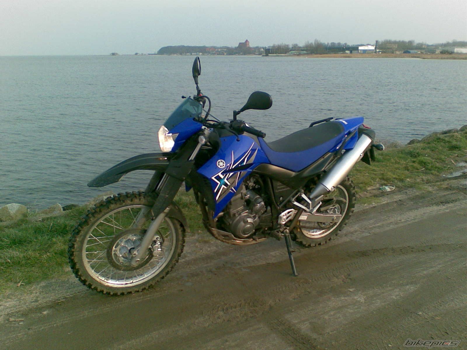 Photo 1210384
