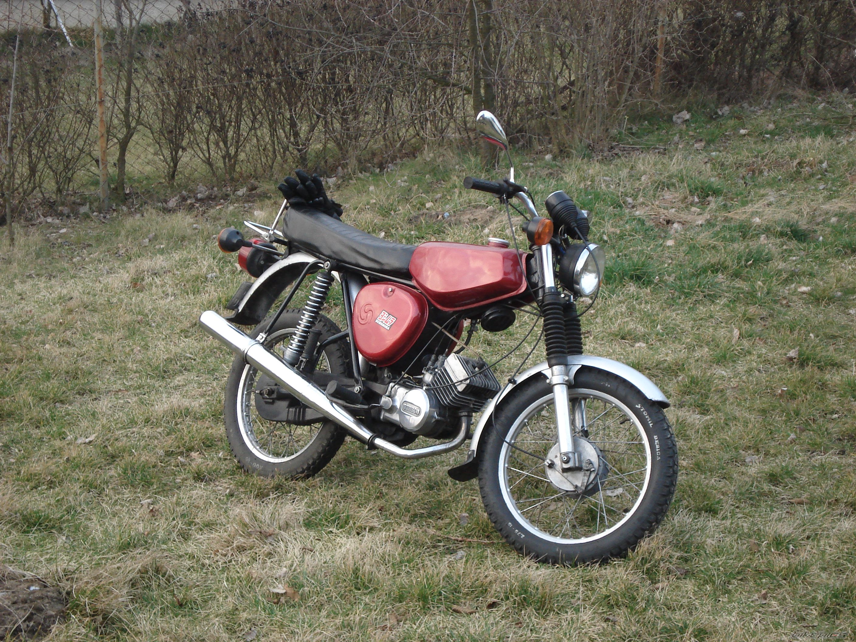 Photo 1210442