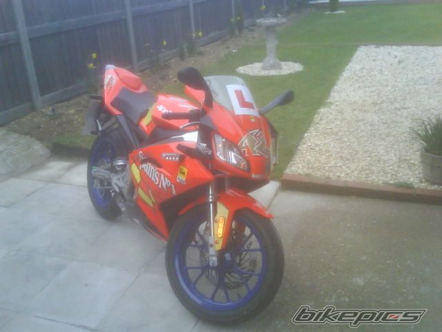 Photo 1210497