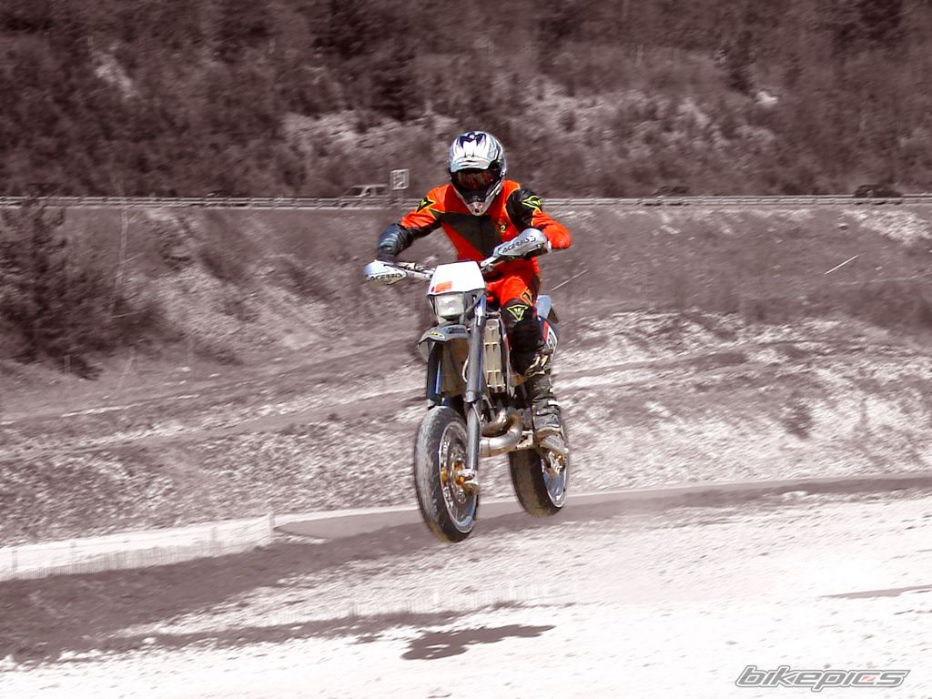 Photo 1210752
