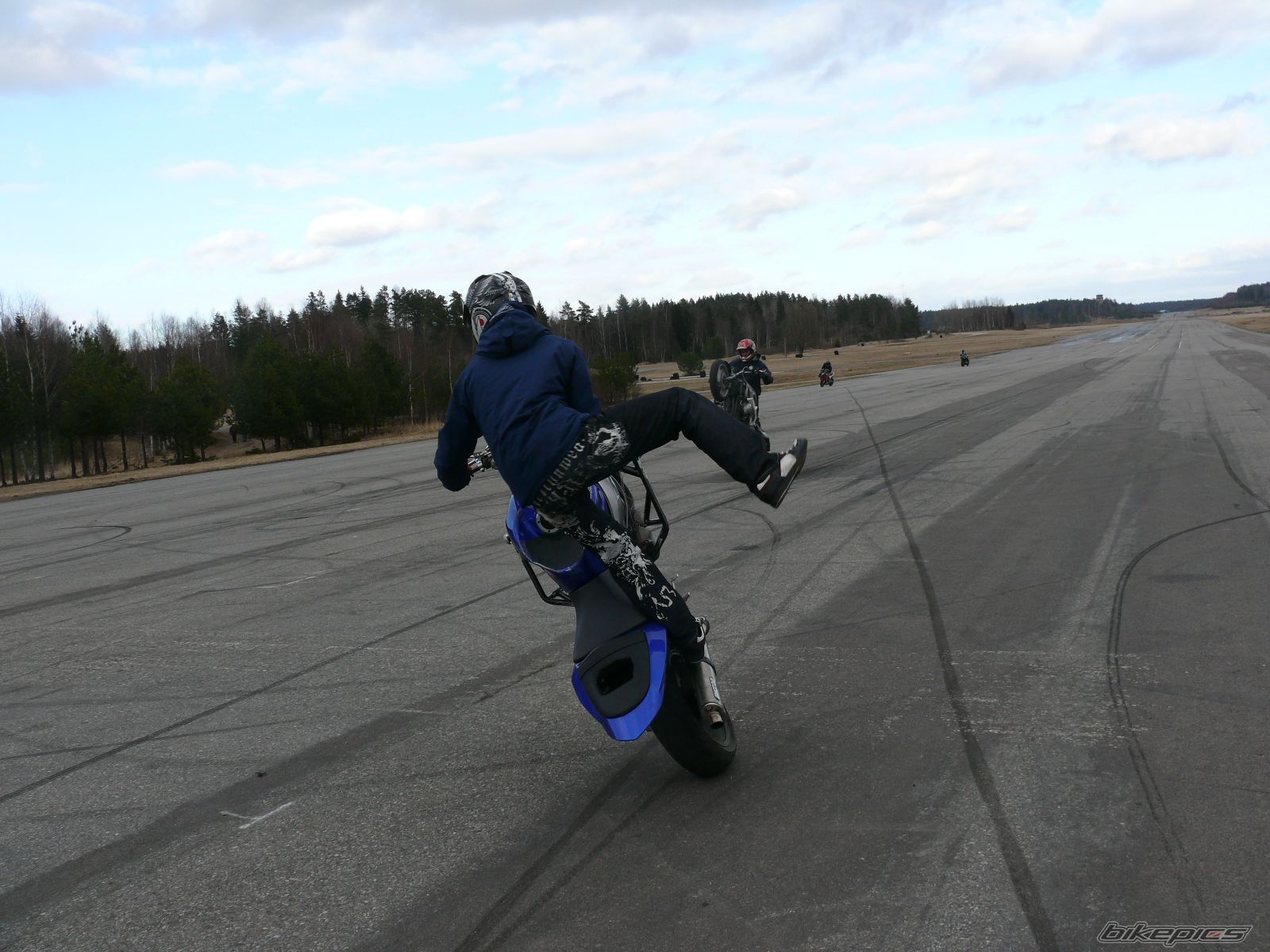 Photo 1211422