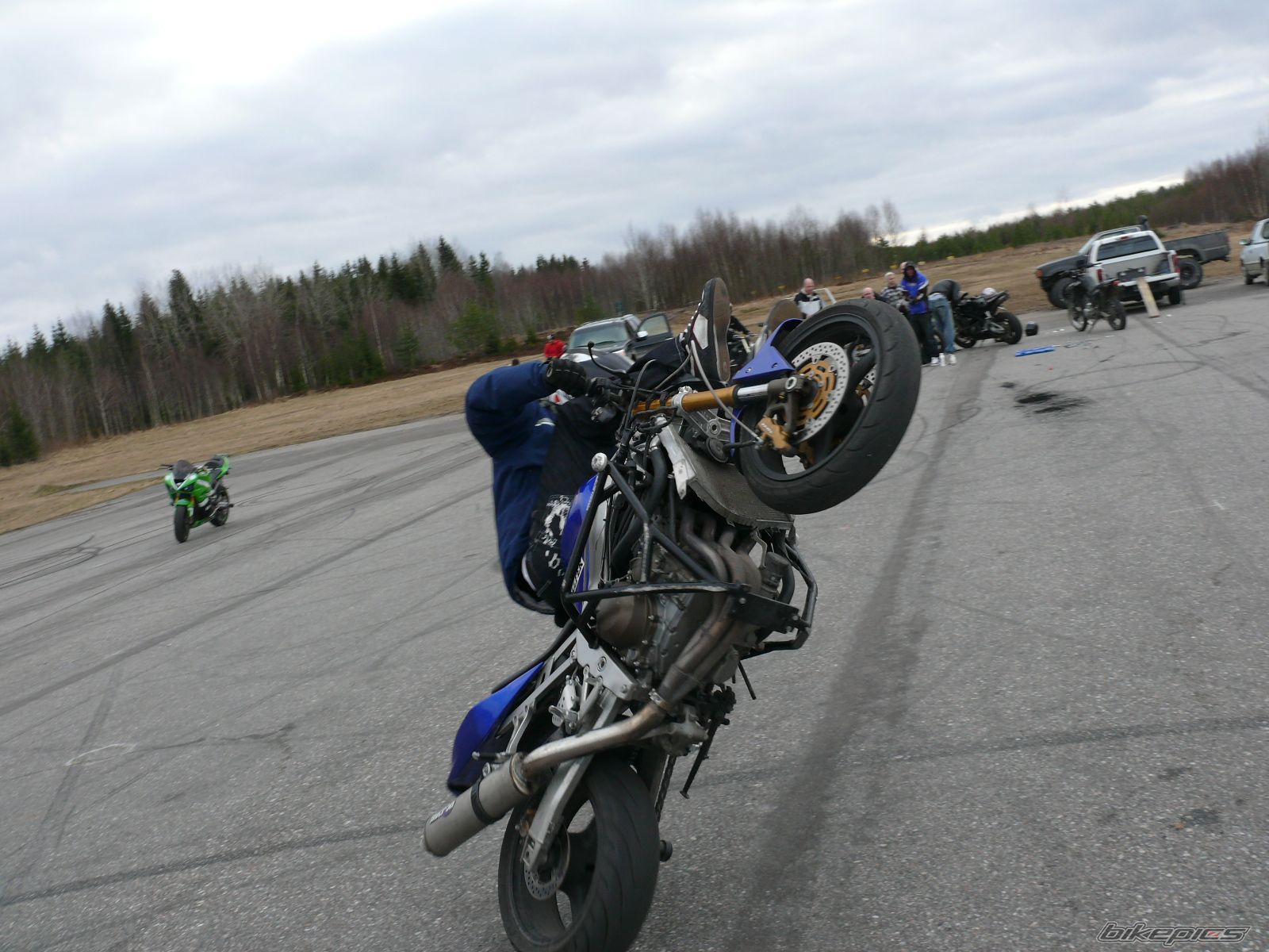 Photo 1211447