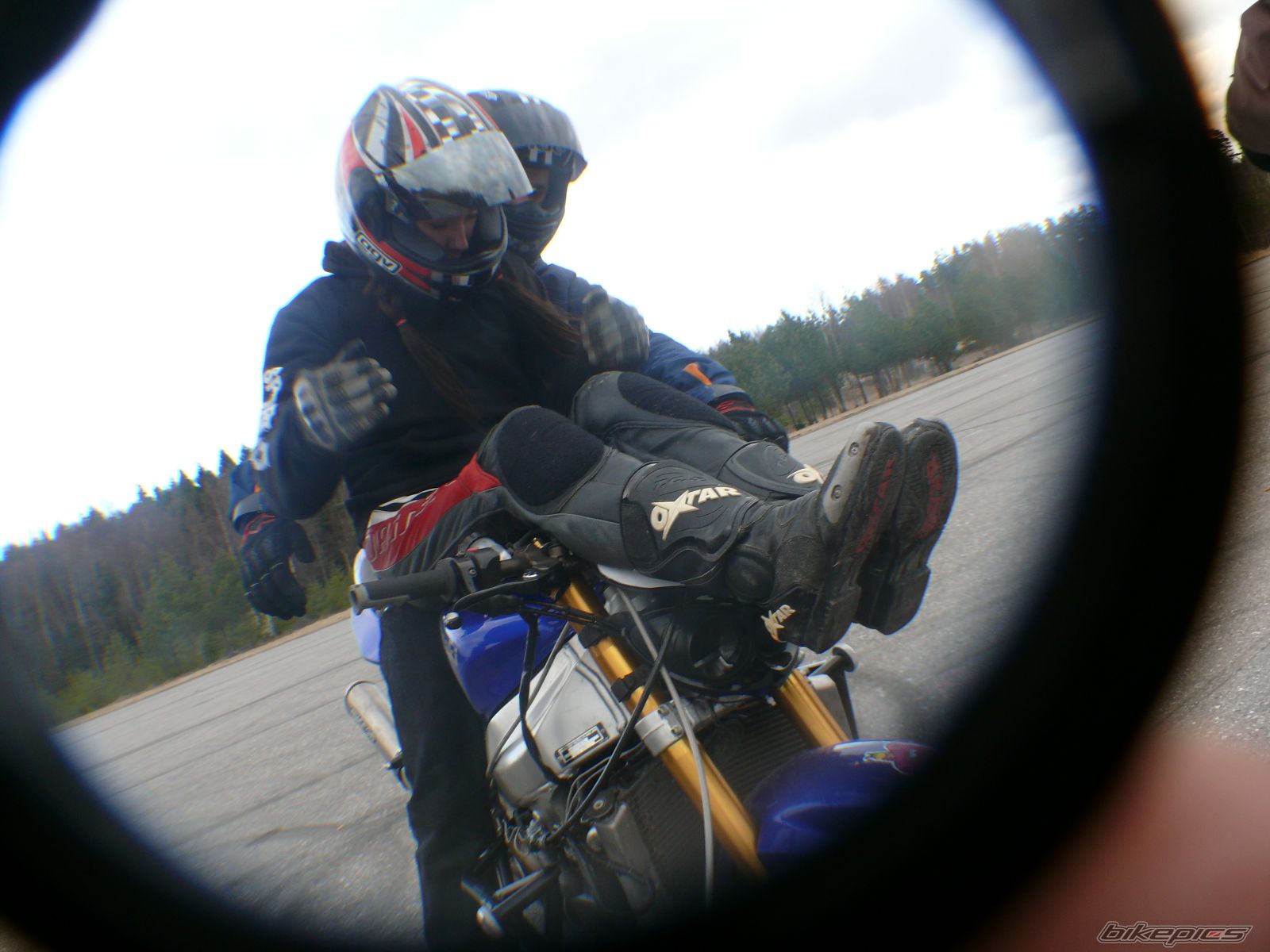 Photo 1211457