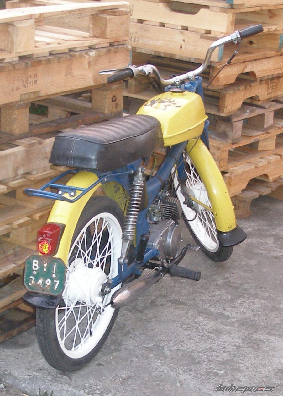 Photo 1211482